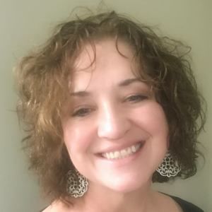 Meet your Posher, Lorinda